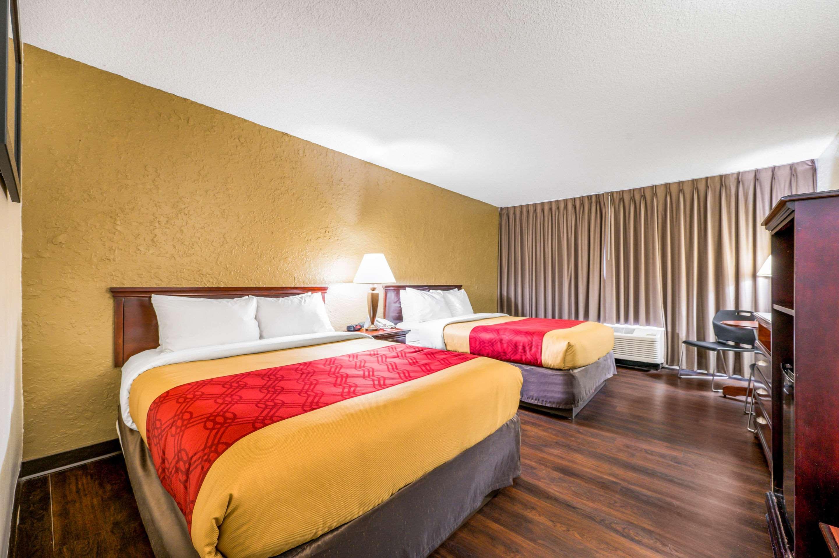 Econo Lodge Corinth Εξωτερικό φωτογραφία