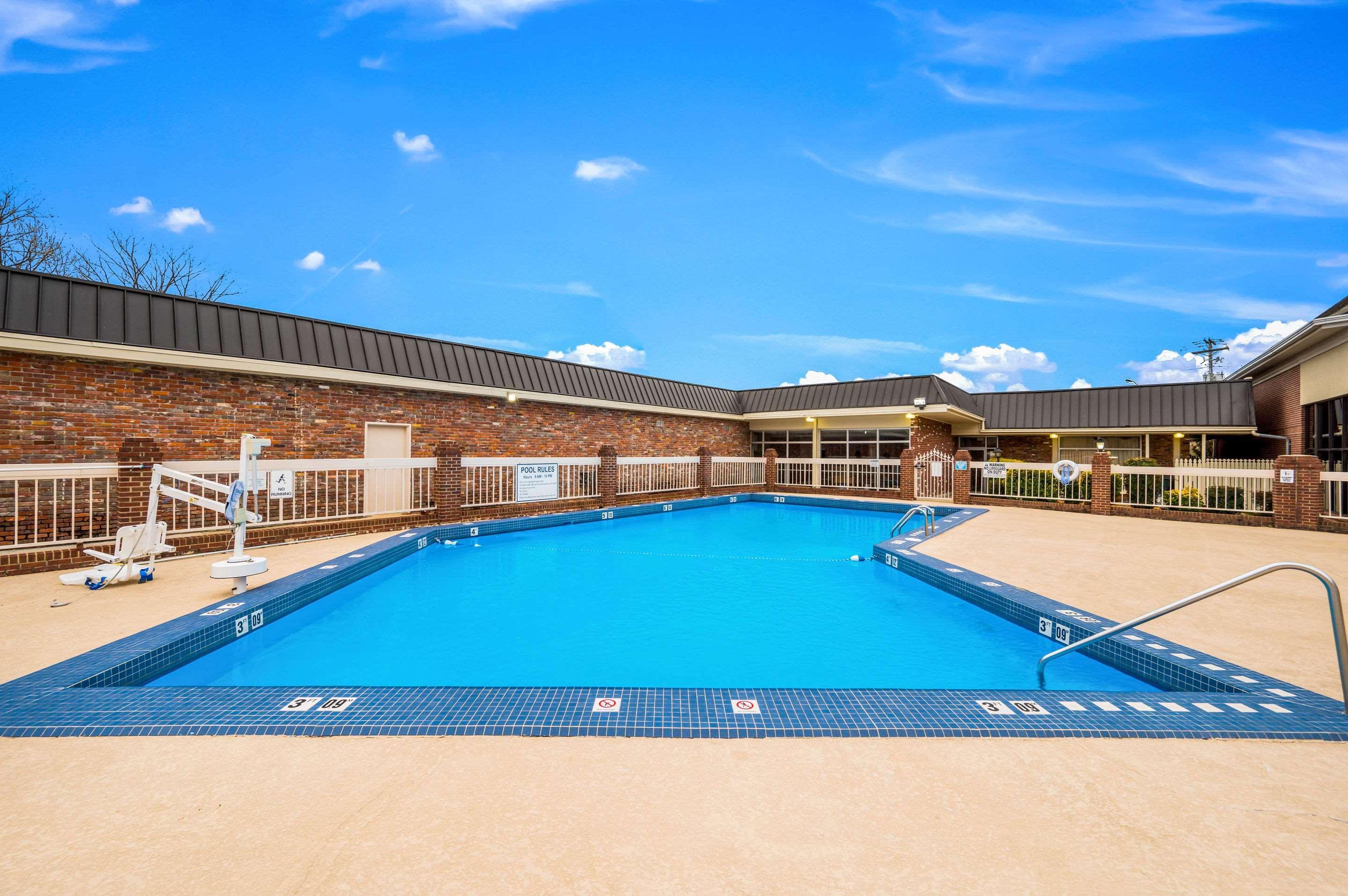 Econo Lodge Corinth Εξωτερικό φωτογραφία
