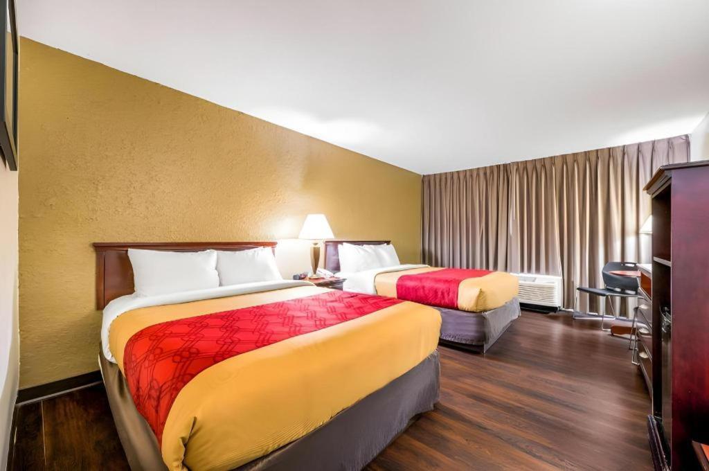 Econo Lodge Corinth Εξωτερικό φωτογραφία